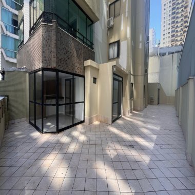 Apartamento Quadra Mar para Venda no Centro de Balneário Camboriú! Apartamento Quadra Mar para Venda no Centro de Balneário Camboriú!